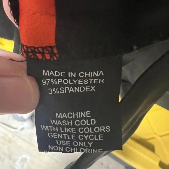 Vince Camuto Women's Size 2XL Multicolor Geometric Blouse Top - Picture 7 of 7